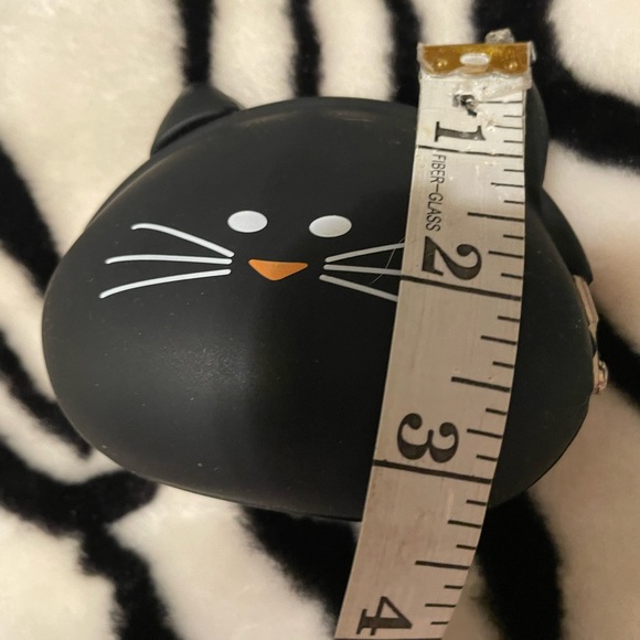 Coin purse-bundle of 3-zebra stripes, cat & paper money coin purses - Picture 11 of 16